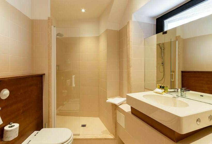 اتاق استاندارد یک نفره, B&b Hotel Firenze Pitti Palace Al Ponte Vecchio