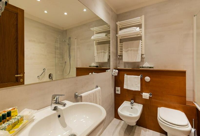 جناح جونيور, B&b  Firenze Pitti Palace Al Ponte Vecchio