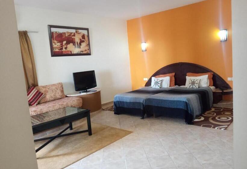 استودیوی استاندارد, Appart Hotel Intouriste