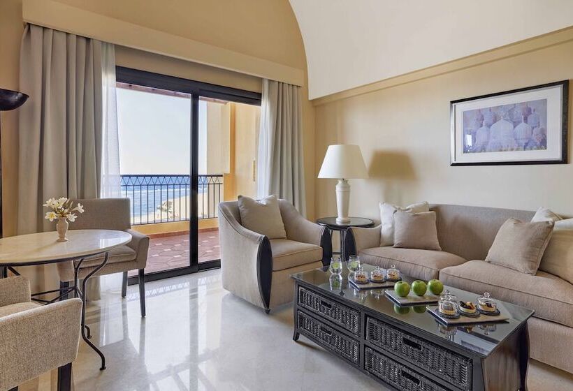 سوییت جونیور, Jaz Lamaya Resort