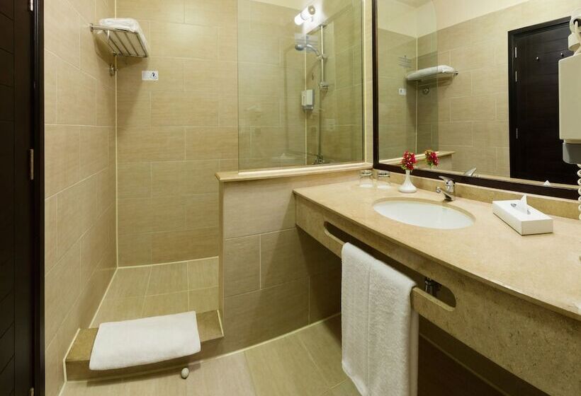 اتاق لوکس با تخت دو نفره بزرگ, Jaz Lamaya Resort