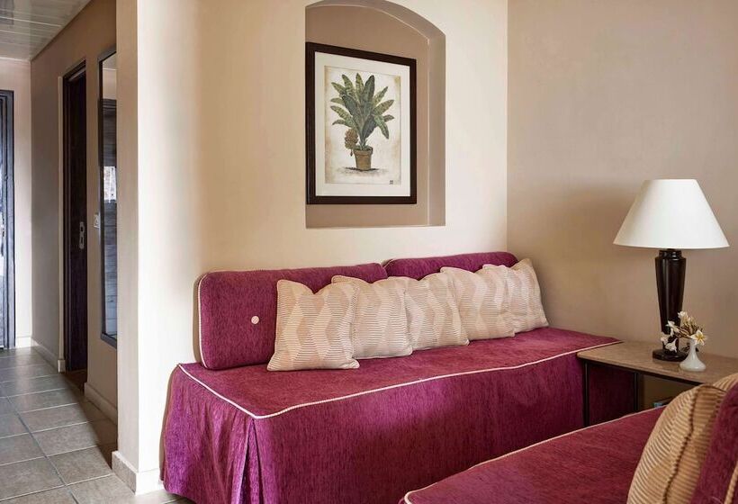 اتاق لوکس با تخت دو نفره بزرگ, Jaz Lamaya Resort