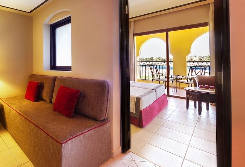 اتاق لوکس با تخت دو نفره بزرگ, Jaz Lamaya Resort