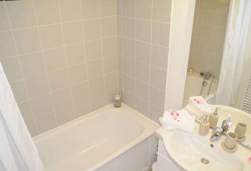 آپارتمان 1 خوابه, Nemea Appart Hotel Green Side Biot Sophia Antipolis