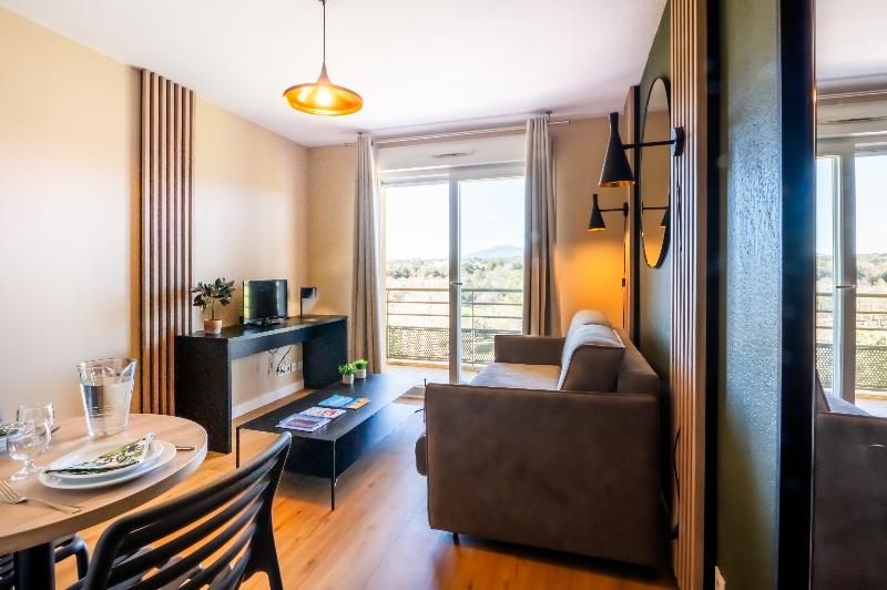 آپارتمان 1 خوابه, Nemea Appart Hotel Green Side Biot Sophia Antipolis