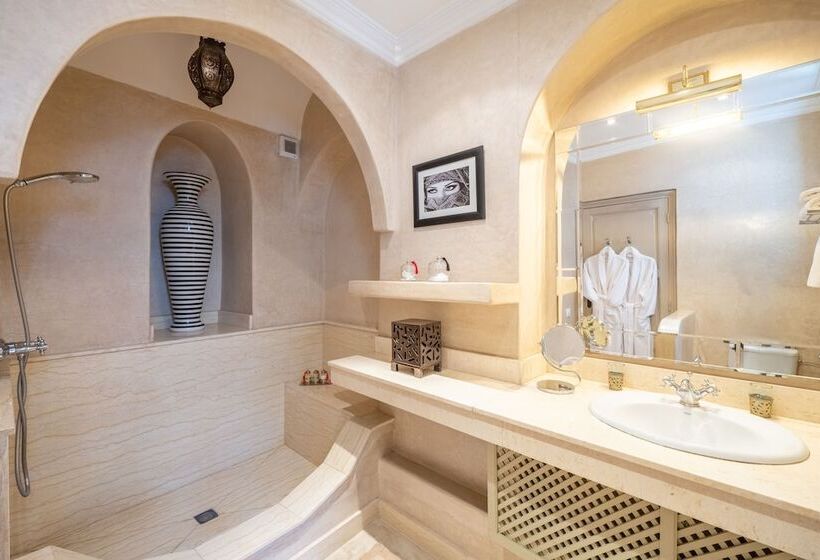 اتاق سوپریور, Riad Alma