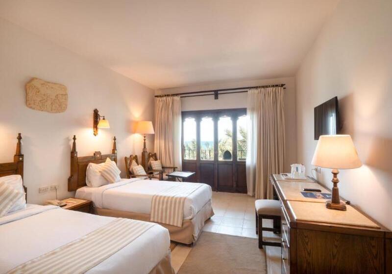 اتاق سه نفره دلوکس با چشم‌انداز دریا, Sunny Days El Palacio Resort & Spa