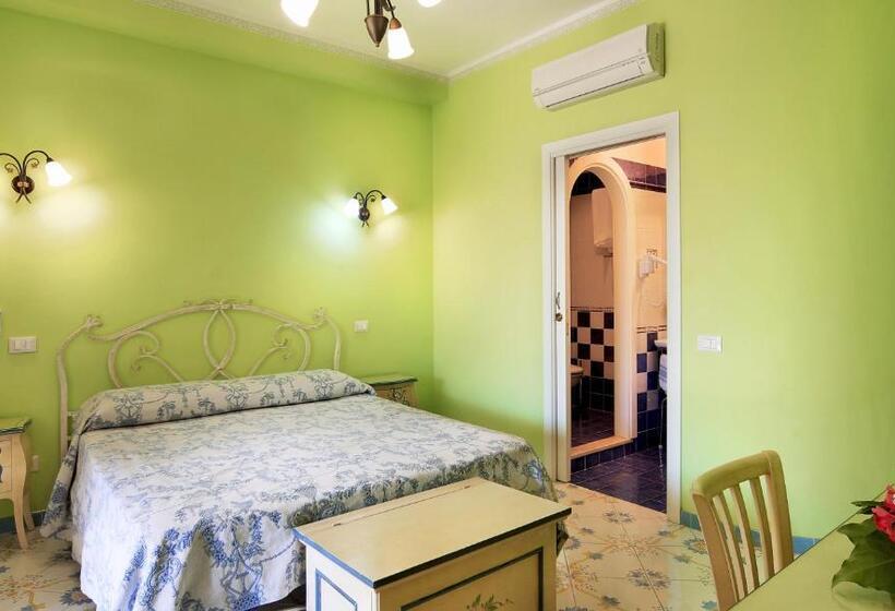 Standard Room, Residence Mendolita