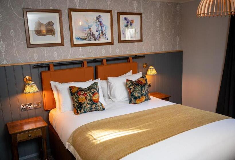 Standard Room, Ely Hotel By Chef & Brewer Collection