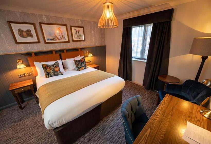 Standard Room, Ely Hotel By Chef & Brewer Collection