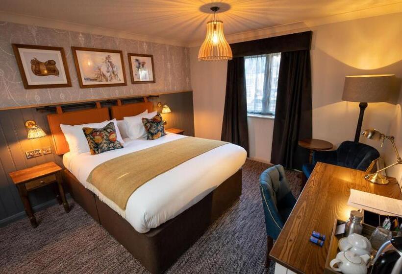 Standard Room, Ely Hotel By Chef & Brewer Collection