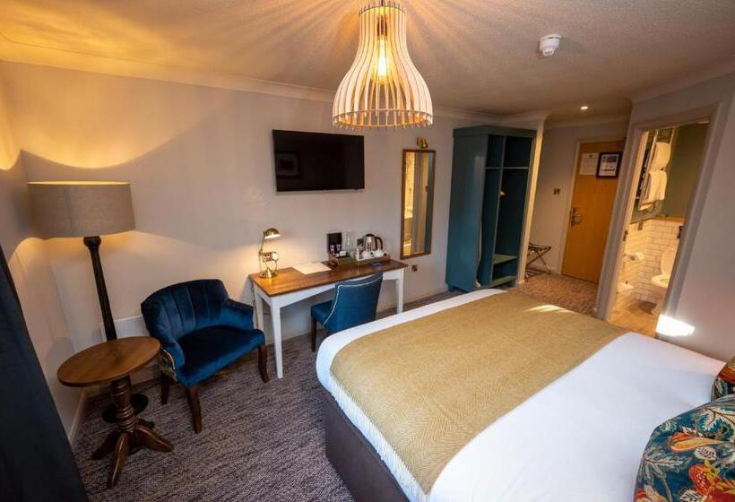 Standard Room, Ely Hotel By Chef & Brewer Collection