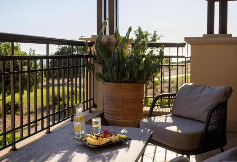 Family Suite, Aphrodite Hills