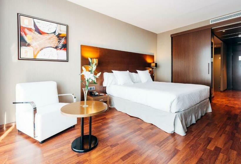 Standard Triple Room, Azz Valencia Congress Hotel & Spa