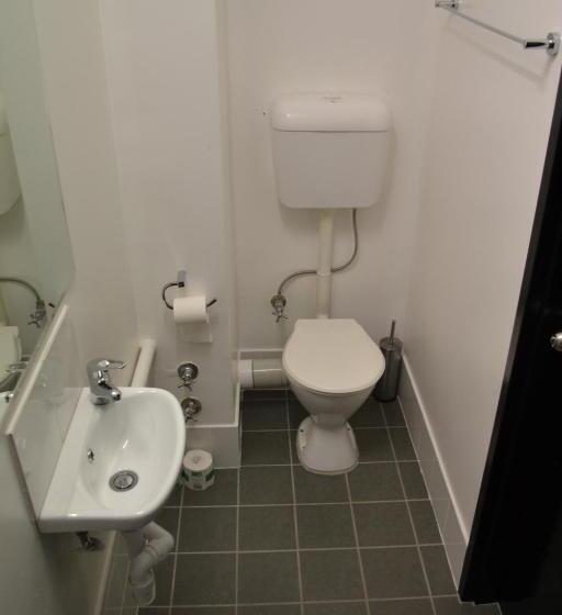 اتاق استاندارد, Billabong Backpackers Resort