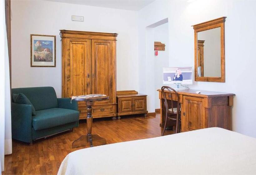 اتاق سوپریور با چشمانداز دریا, La Piazzetta