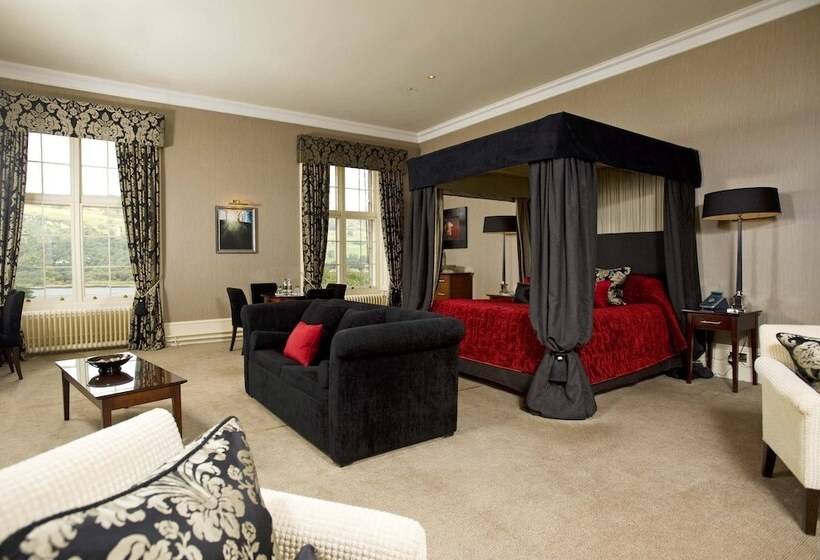 سوییت جونیور, Mar Hall Golf & Spa Resort