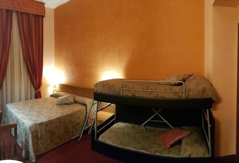 اتاق استاندارد چهار تخته, New Morpheus Rooms