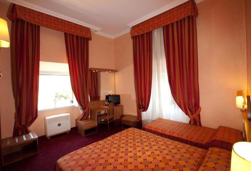 اتاق استاندارد سه نفره, New Morpheus Rooms