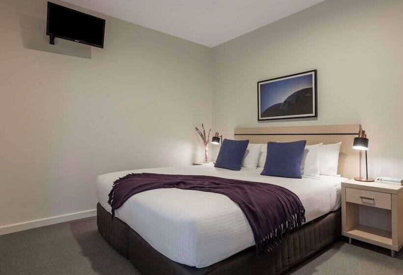 آپارتمان 1 خوابه, Oaks Melbourne On Market