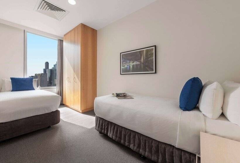 آپارتمان 2 خوابه, Oaks Melbourne On Market