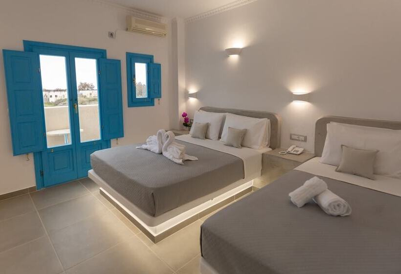 Standard Triple Room, Perissa Bay