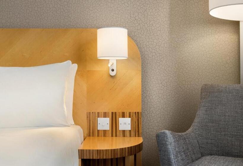 اتاق سوپریور, Ramada Hotel & Suites By Wyndham Coventry