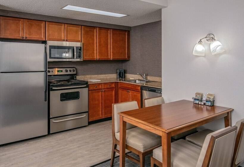 سوئیت 2 خوابه, Residence Inn By Marriott Chesapeake Greenbrier