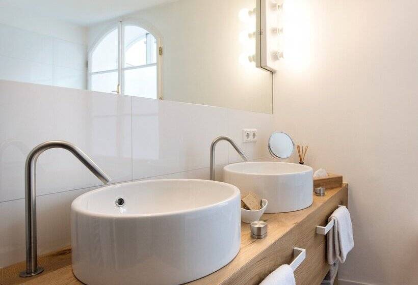 Suite with Terrace, Small Luxury Hotel Goldgasse