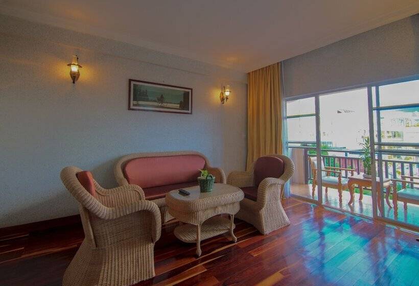 سوییت, Somadevi Angkor Resort & Spa