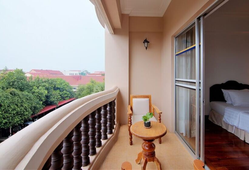 اتاق سوپریور سه تخته, Somadevi Angkor Resort & Spa