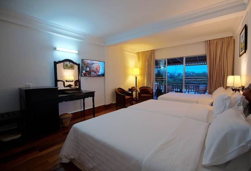 اتاق سوپریور سه تخته, Somadevi Angkor Resort & Spa