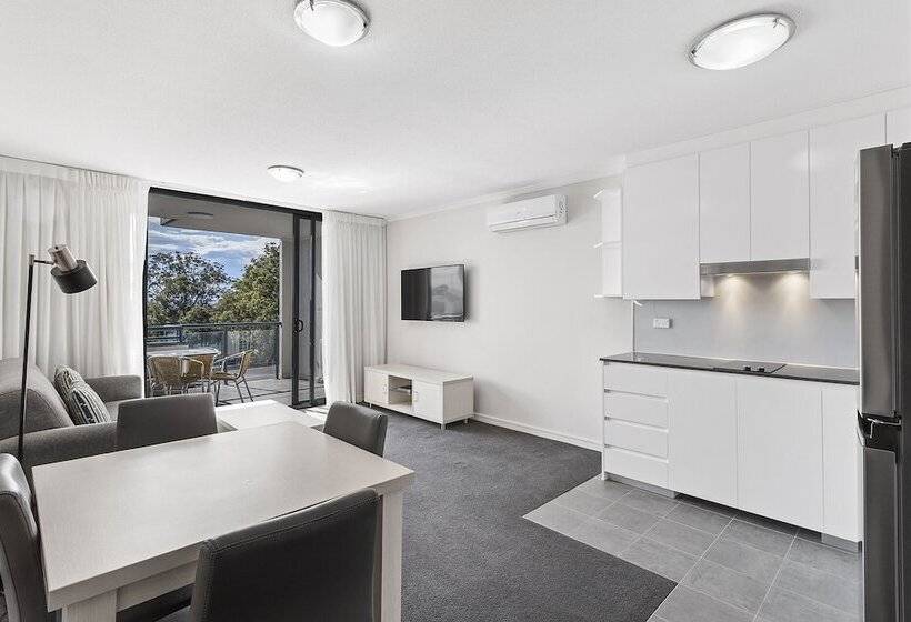 1 Bedroom Deluxe Apartment, The Landmark Nelson Bay