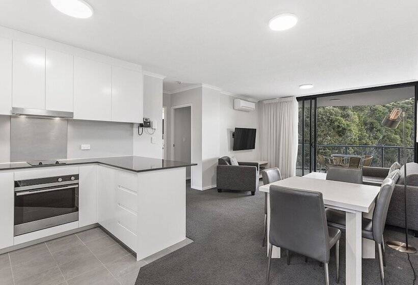 2 Bedroom Deluxe Apartment, The Landmark Nelson Bay