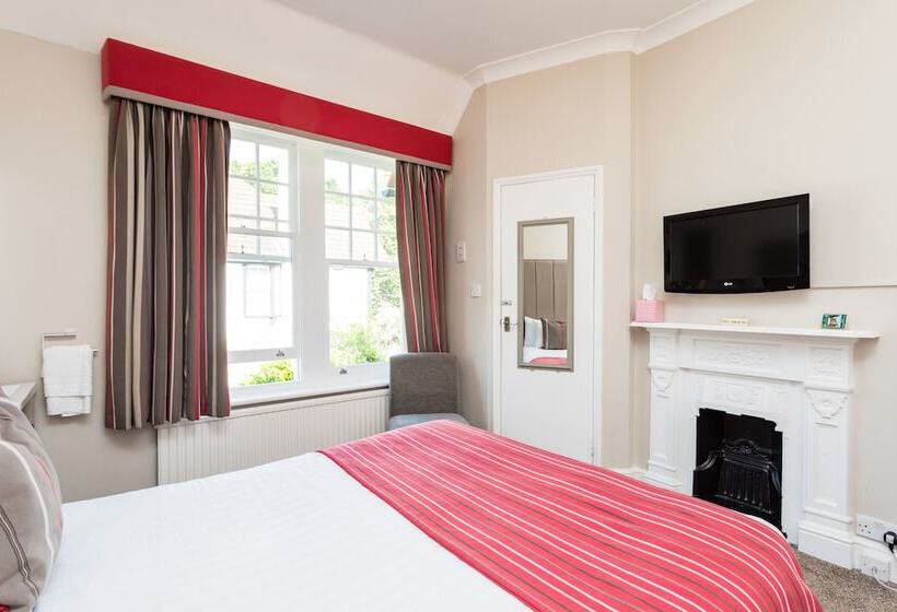 اتاق استاندارد, The Lawn Guest House Gatwick