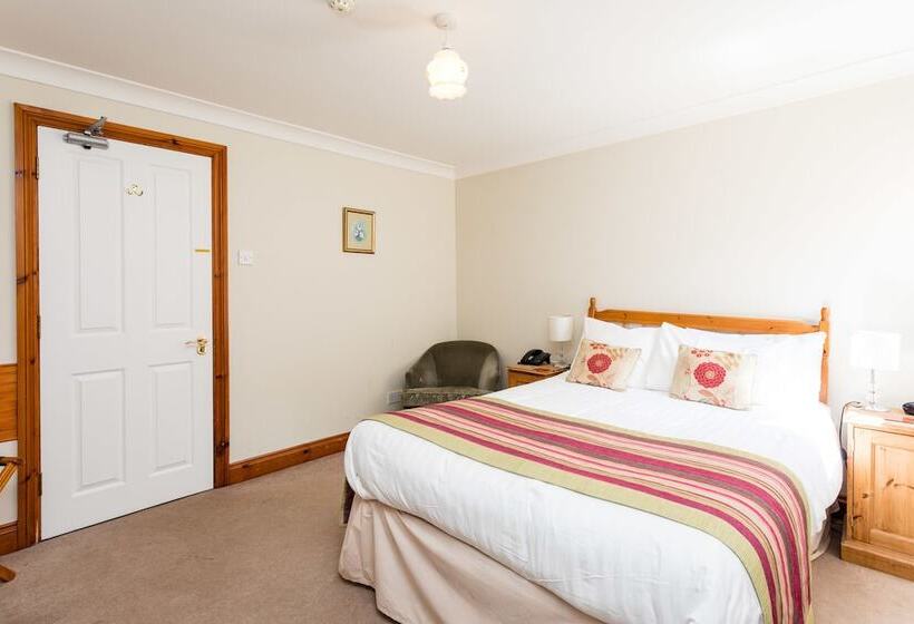 اتاق استاندارد, The Lawn Guest House Gatwick