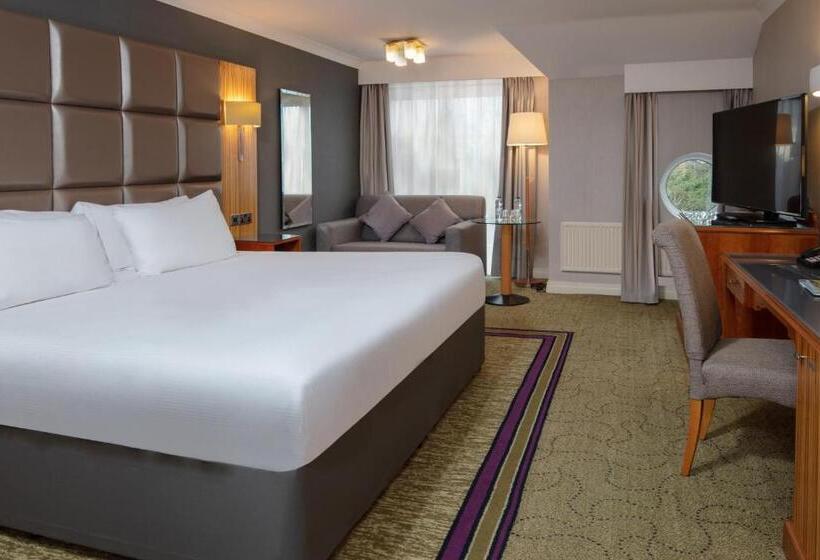 Superior Room King Size Bed, The Park Royal  & Spa