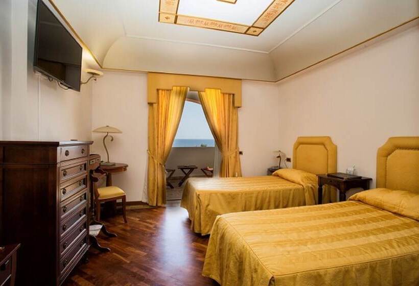 Deluxe Room Sea View, Tritone Lipari