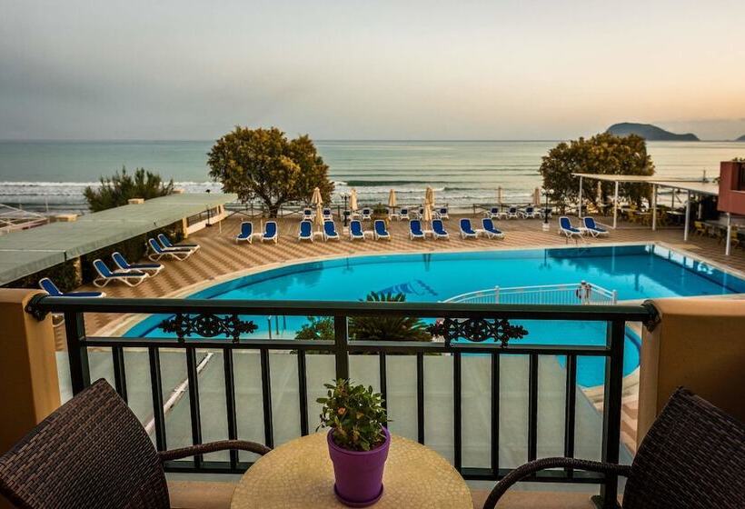 スイート, Mediterranean Beach Resort