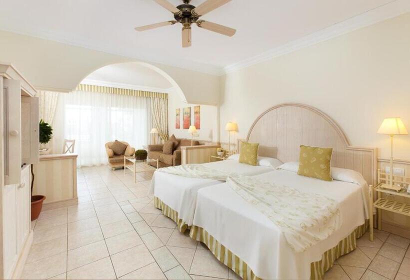 Quarto standard vista mar, Gran Castillo Tagoro Family & Fun Playa Blanca