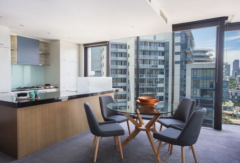 آپارتمان 3 خوابه, The Sebel Residences Melbourne Docklands Serviced Apartments