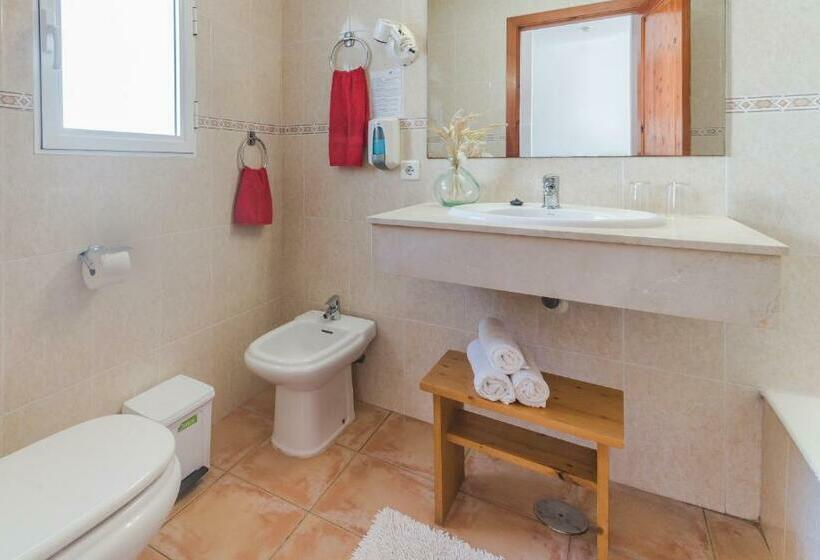 آپارتمان اکونومی 1 خوابه, Fergus Club Carema Splash