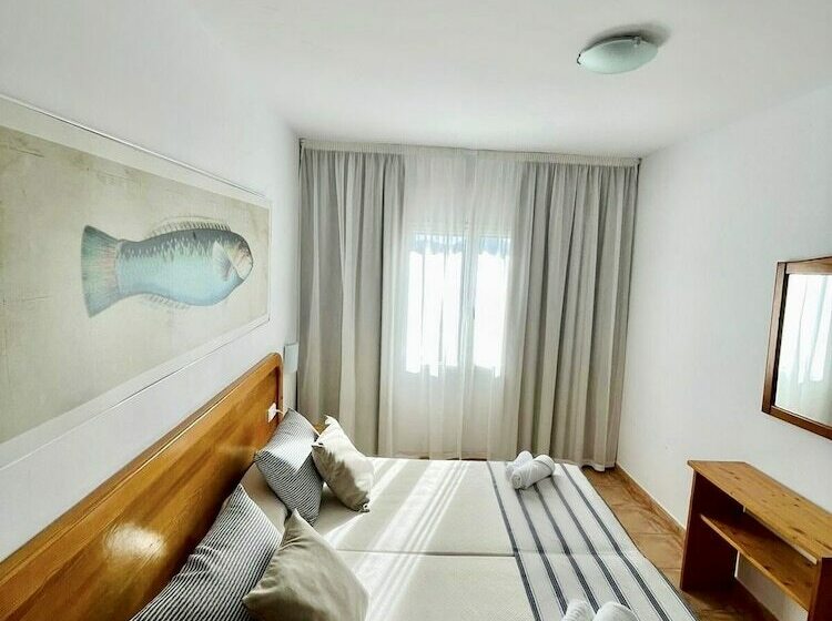 آپارتمان اکونومی 1 خوابه, Fergus Club Carema Splash