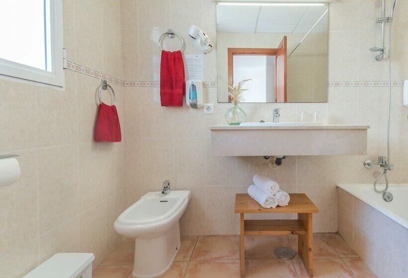 آپارتمان اکونومی 1 خوابه, Fergus Club Carema Splash