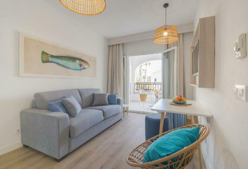 آپارتمان سوپریور 2 خوابه, Fergus Club Carema Splash