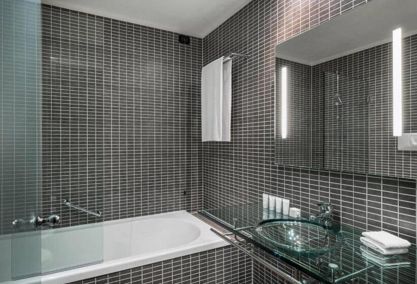 اتاق سوپریور با تخت بزرگ, Ac Hotel Firenze By Marriott