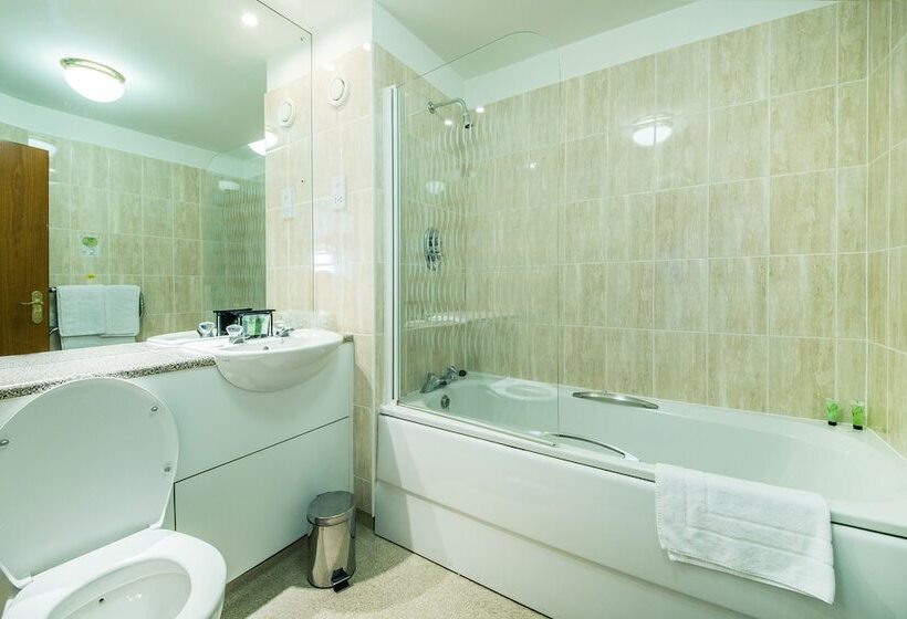 اتاق استاندارد, Arden Hotel And Leisure Club