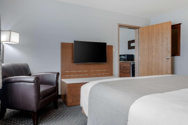 سوئیت با تخت بزرگ, Best Western Plus Woodstock Hotel Conference Centre