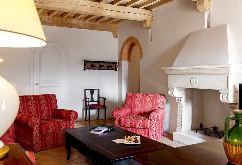 سوئیت 2 خوابه, Castello Di Velona Resort, Thermal Spa & Winery