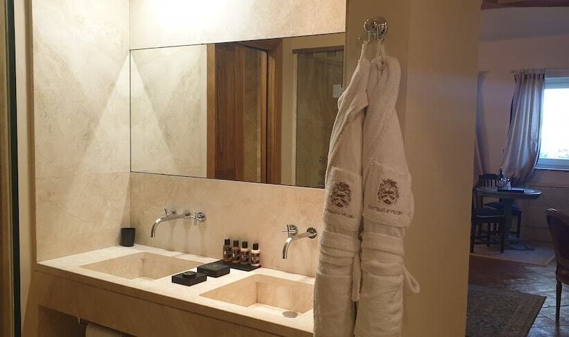 اتاق سوپریور, Castello Di Velona Resort, Thermal Spa & Winery